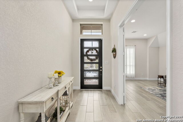 9024 Beacon Ridge Property Photo 4