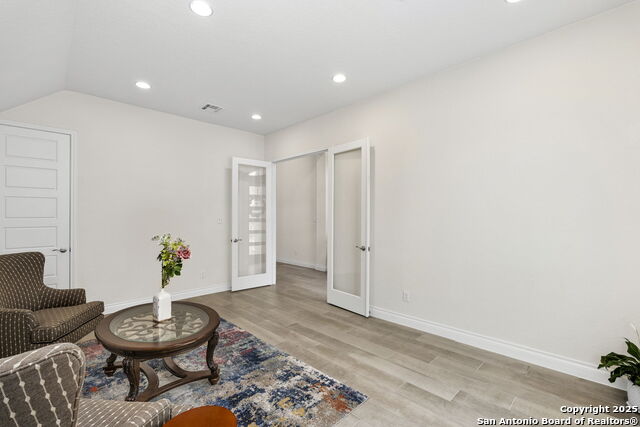 9024 Beacon Ridge Property Photo 6
