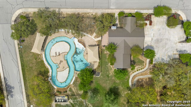 9024 Beacon Ridge Property Photo 36