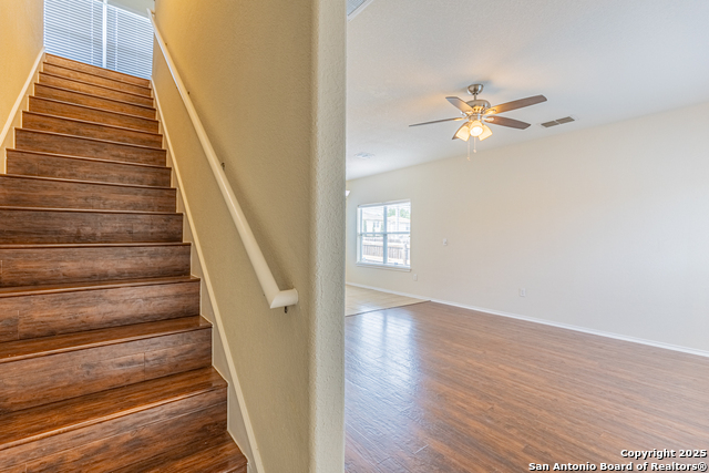 6403 Heathers Run Property Photo 5