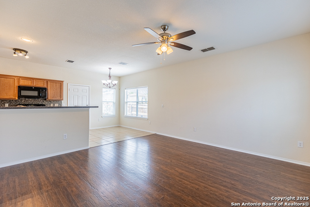 6403 Heathers Run Property Photo 6