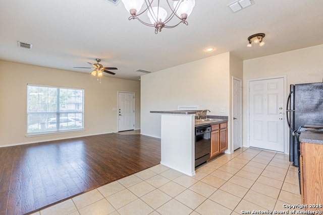 6403 Heathers Run Property Photo 11