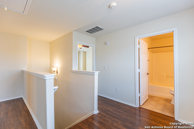 6403 Heathers Run Property Photo 17