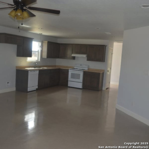 14848 Lytle Somerset Property Photo 14