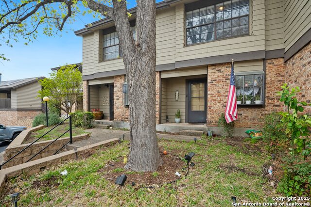 11815 Vance Jackson Property Photo 1