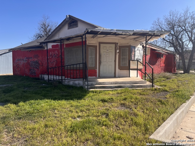 402 Bynum Ave Property Photo 1