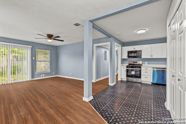 710 Byrnes Property Photo 1