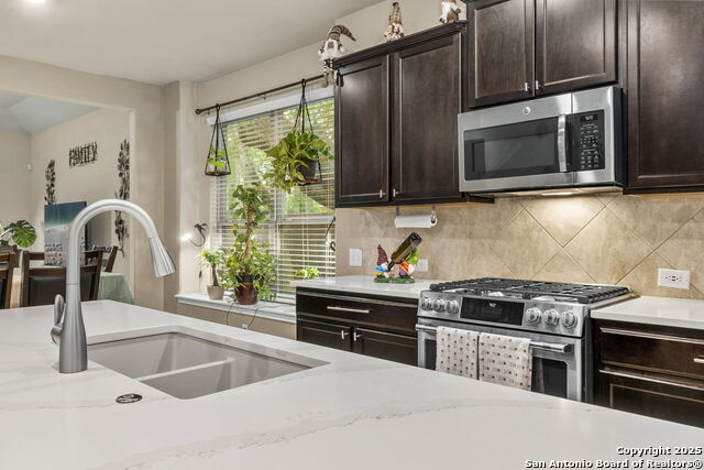 10269 Shadowy Dusk Property Photo 10