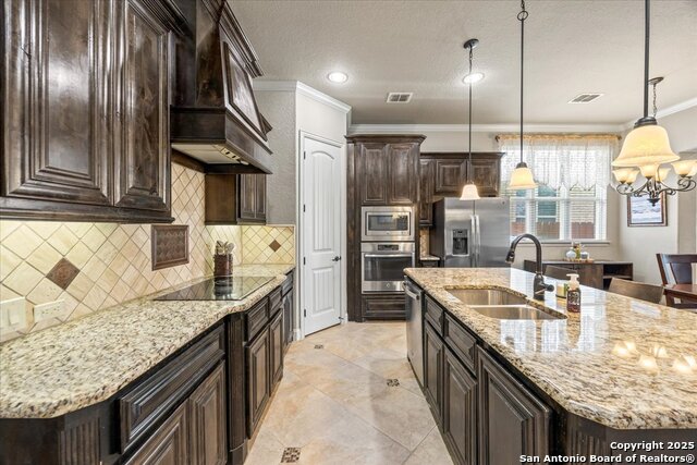 2714 Cedar Ridge Dr. Property Photo 13