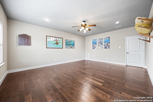 2714 Cedar Ridge Dr. Property Photo 34