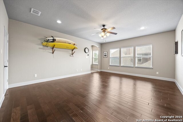 2714 Cedar Ridge Dr. Property Photo 35