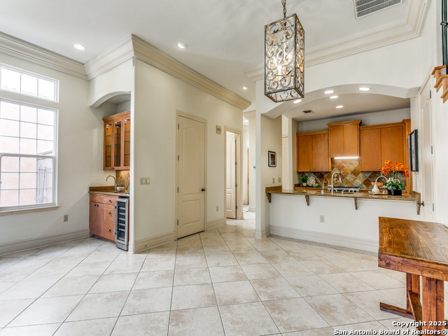 7897 Broadway Property Photo 6