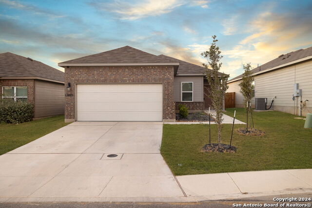 13023 Heathers Elm Property Photo
