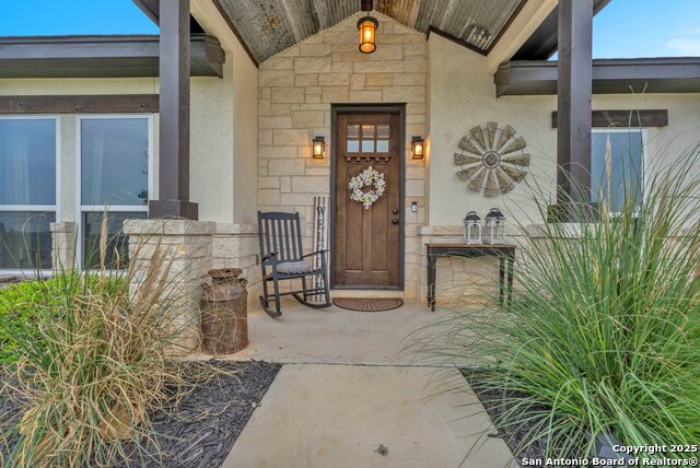 603 Abbott Rdg Property Photo 1