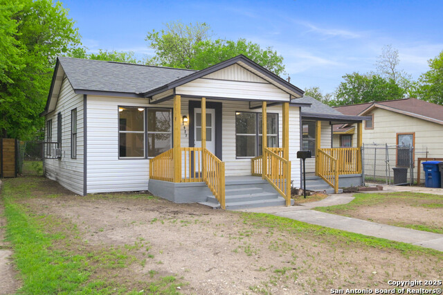 3927 W Houston Property Photo 4