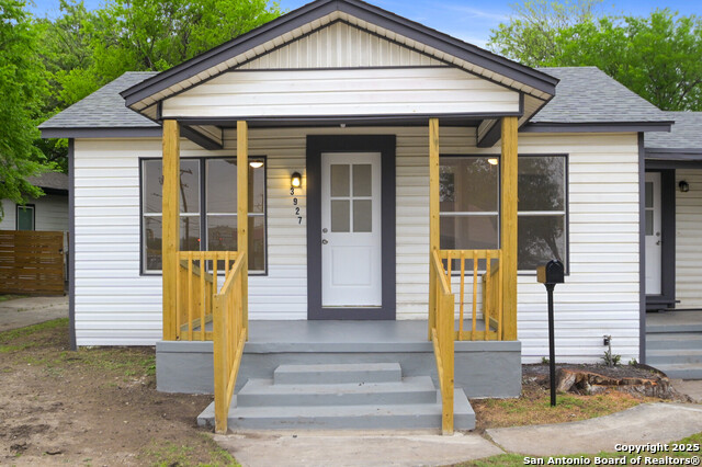 3927 W Houston Property Photo 6