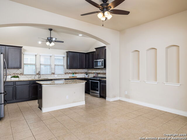 3620 Tor Lane Property Photo 6