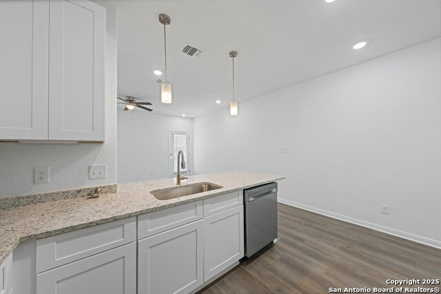 6010 Shashi Pl Property Photo 30