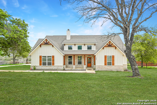 205 Patchwork Corners Property Photo 3