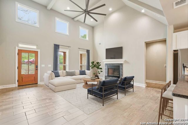 205 Patchwork Corners Property Photo 9