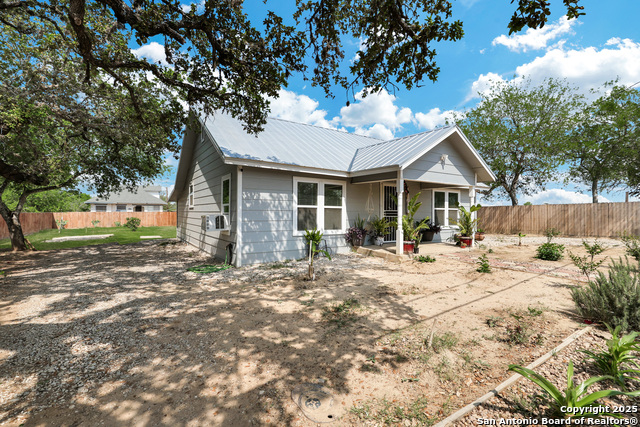 507 Hayden Property Photo 2