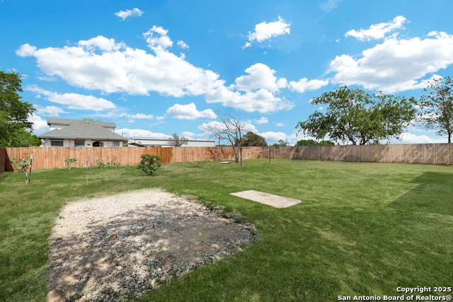 507 Hayden Property Photo 23