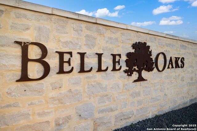 775 Green Gate Vw Property Photo 2