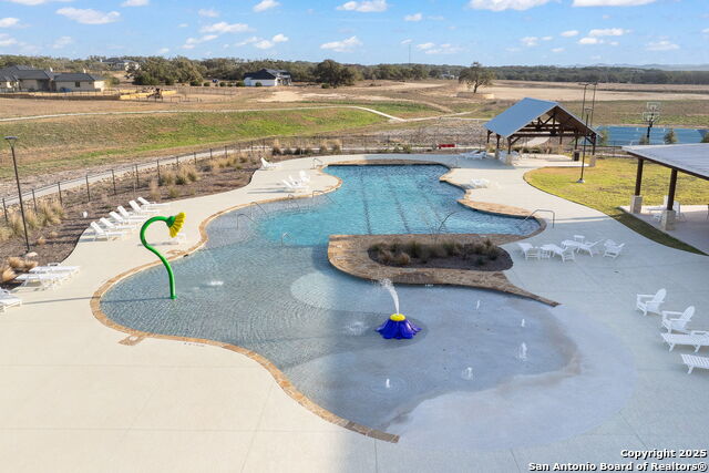 775 Green Gate Vw Property Photo 39