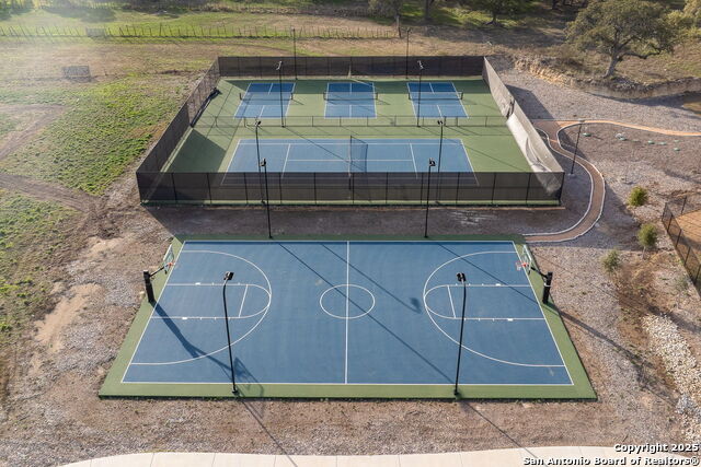 775 Green Gate Vw Property Photo 40