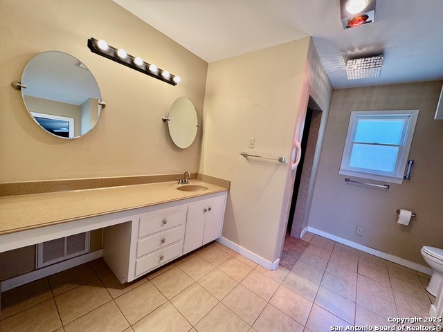 710 W Hondo Property Photo 17
