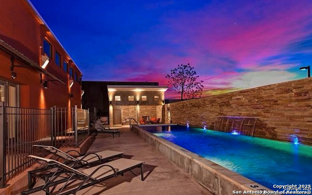 1401 S Flores Property Photo