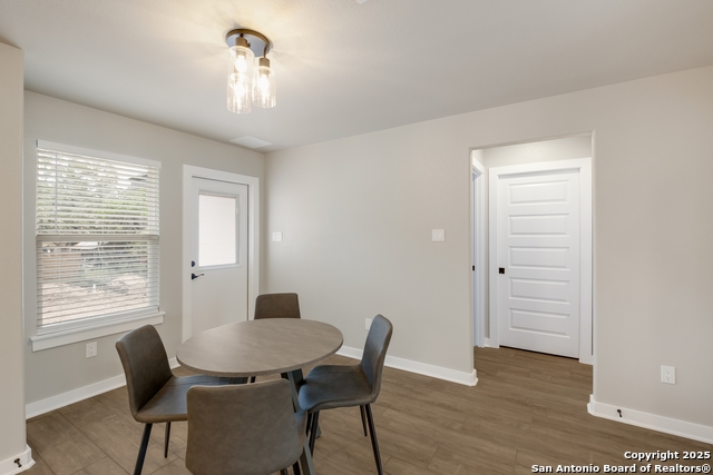 122 Hi View Property Photo 10