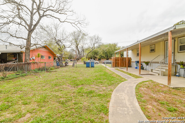 215 Greenlawn Ave Property Photo 14