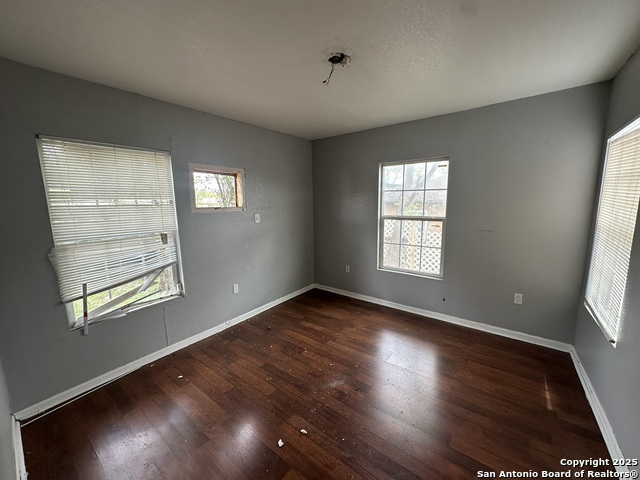 2751 Culebra Property Photo 6