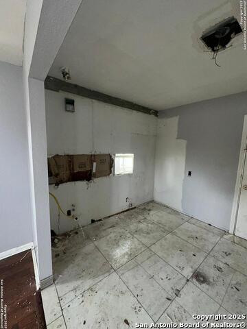 2751 Culebra Property Photo 8