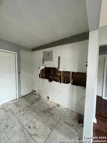 2751 Culebra Property Photo 9