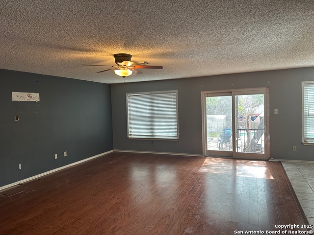 15847 Pleasant Well Property Photo 5