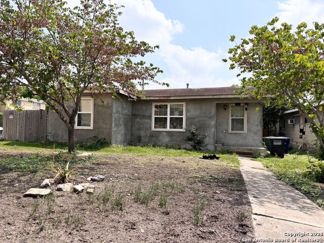 934 Iowa Property Photo
