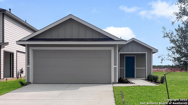 12553 Spoor Vly Property Photo 1