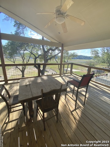 980 Pebble Beach Dr Nw Property Photo 4