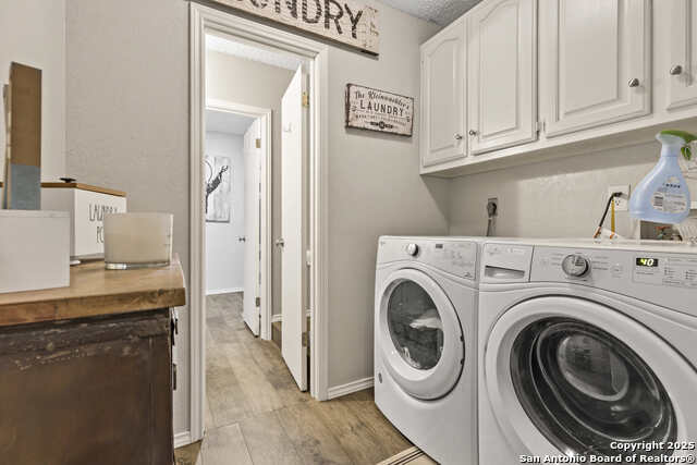 636 Oakland Hills Property Photo 28