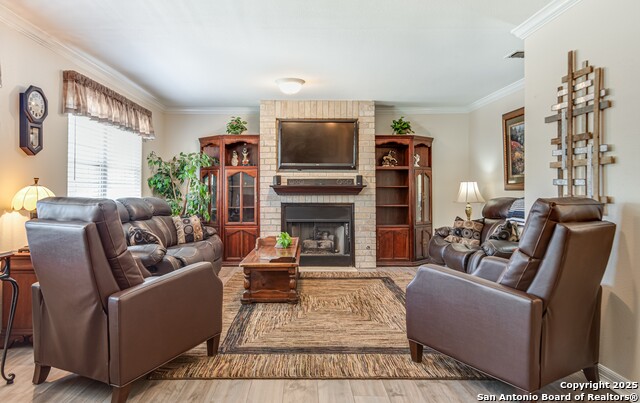 112 Shadywood Property Photo 3