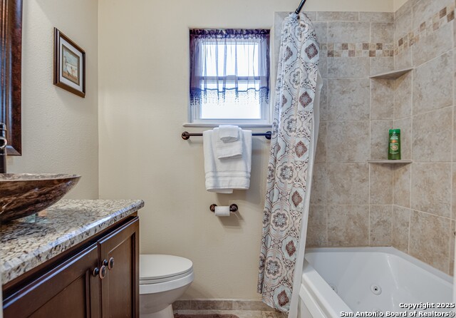 112 Shadywood Property Photo 7