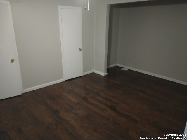 719 San Antonio Property Photo 2