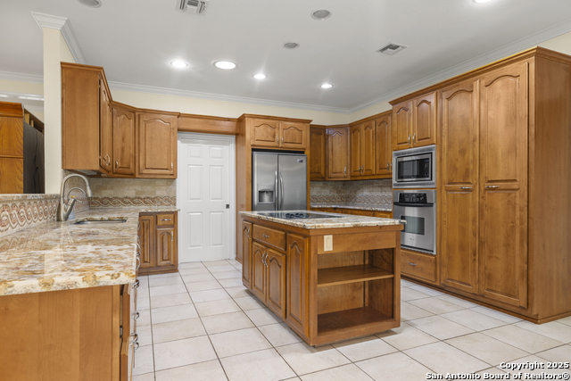 1416 Countryside Bend Property Photo 5