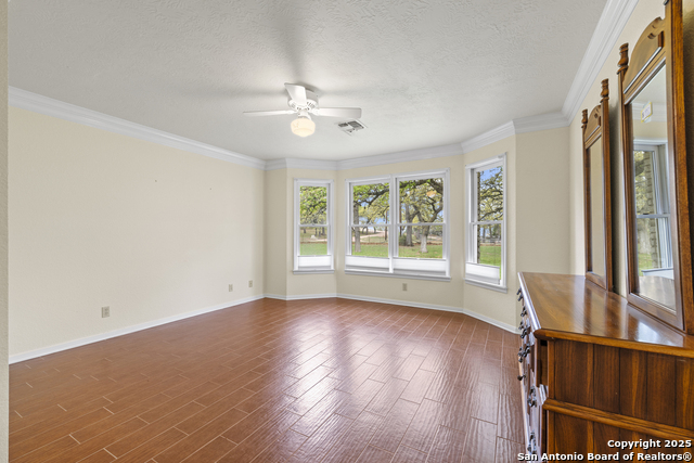 1416 Countryside Bend Property Photo 10