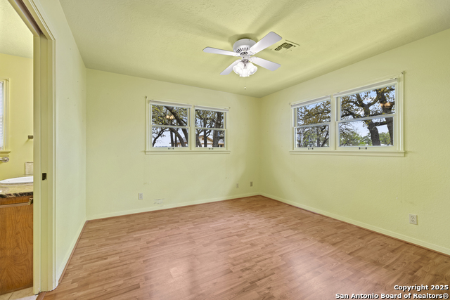 1416 Countryside Bend Property Photo 13