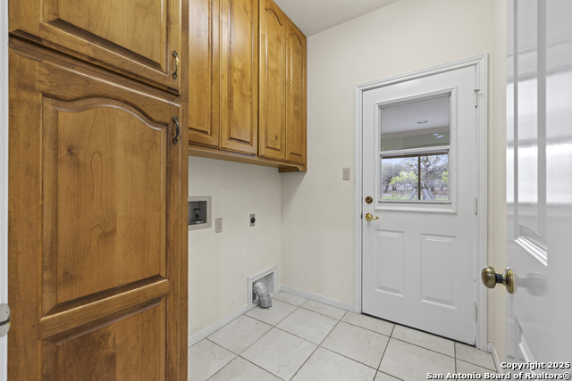 1416 Countryside Bend Property Photo 17