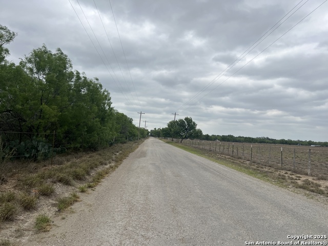 1057 Midway Property Photo 4