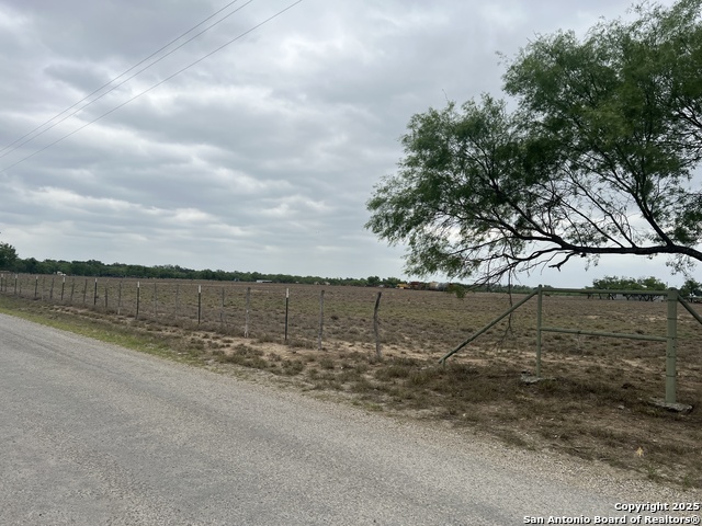 1057 Midway Property Photo 5